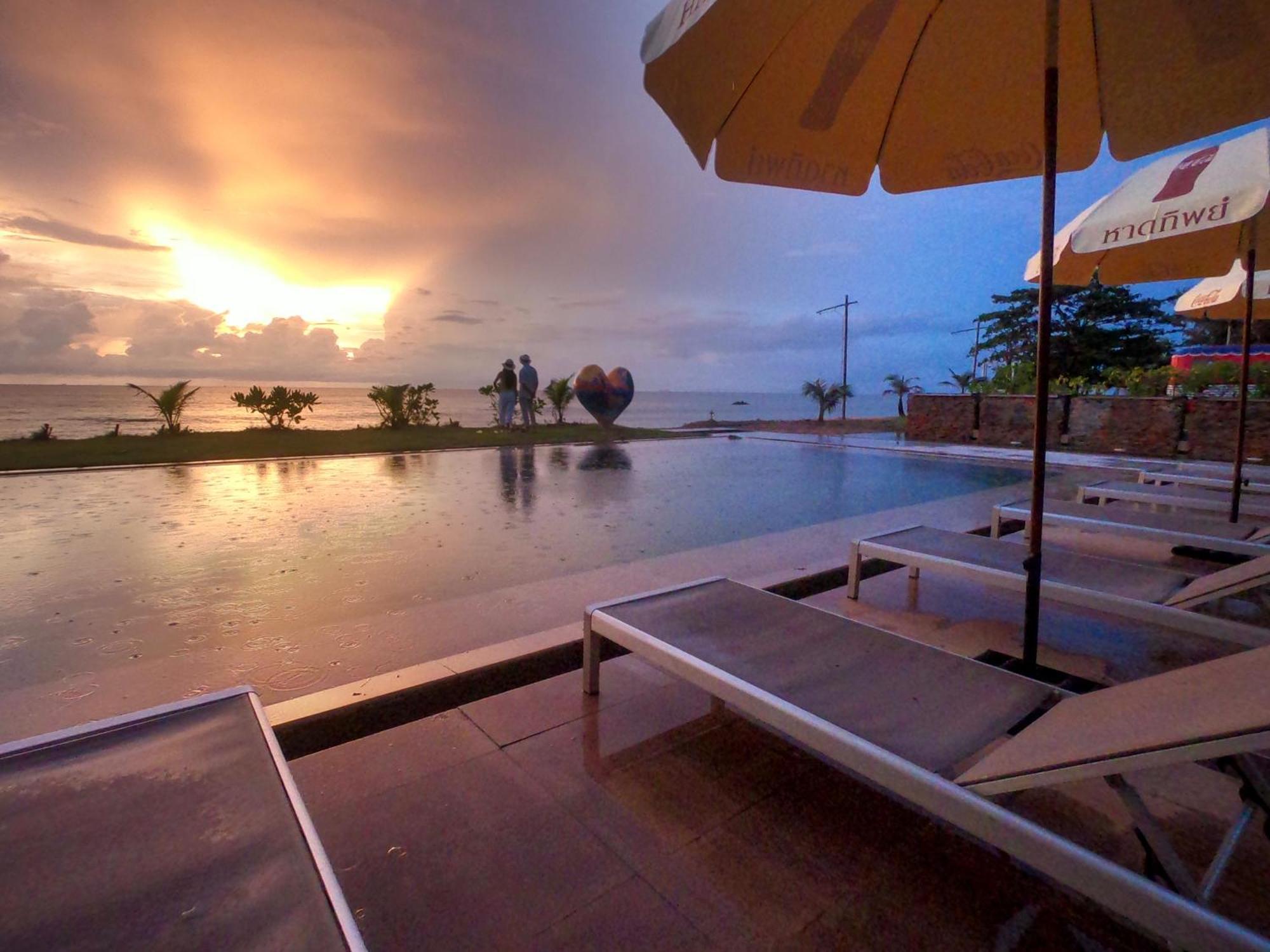Srilanta Resort And Spa Ко-Ланта Экстерьер фото